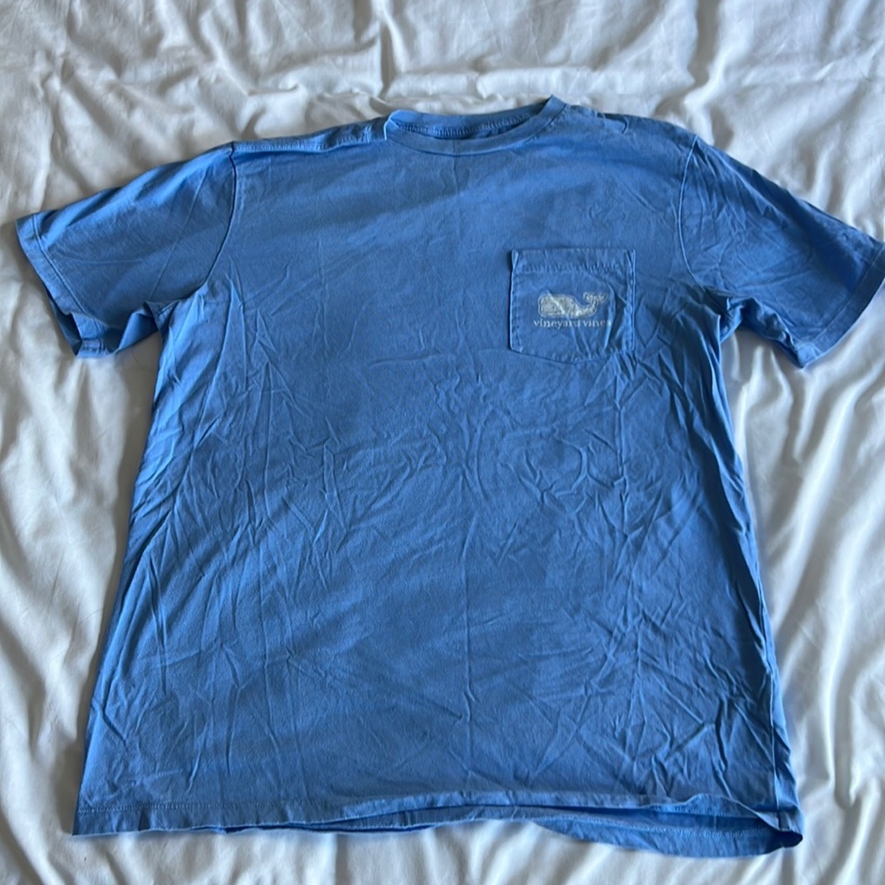 Vineyard Vines T-shirt in EUC